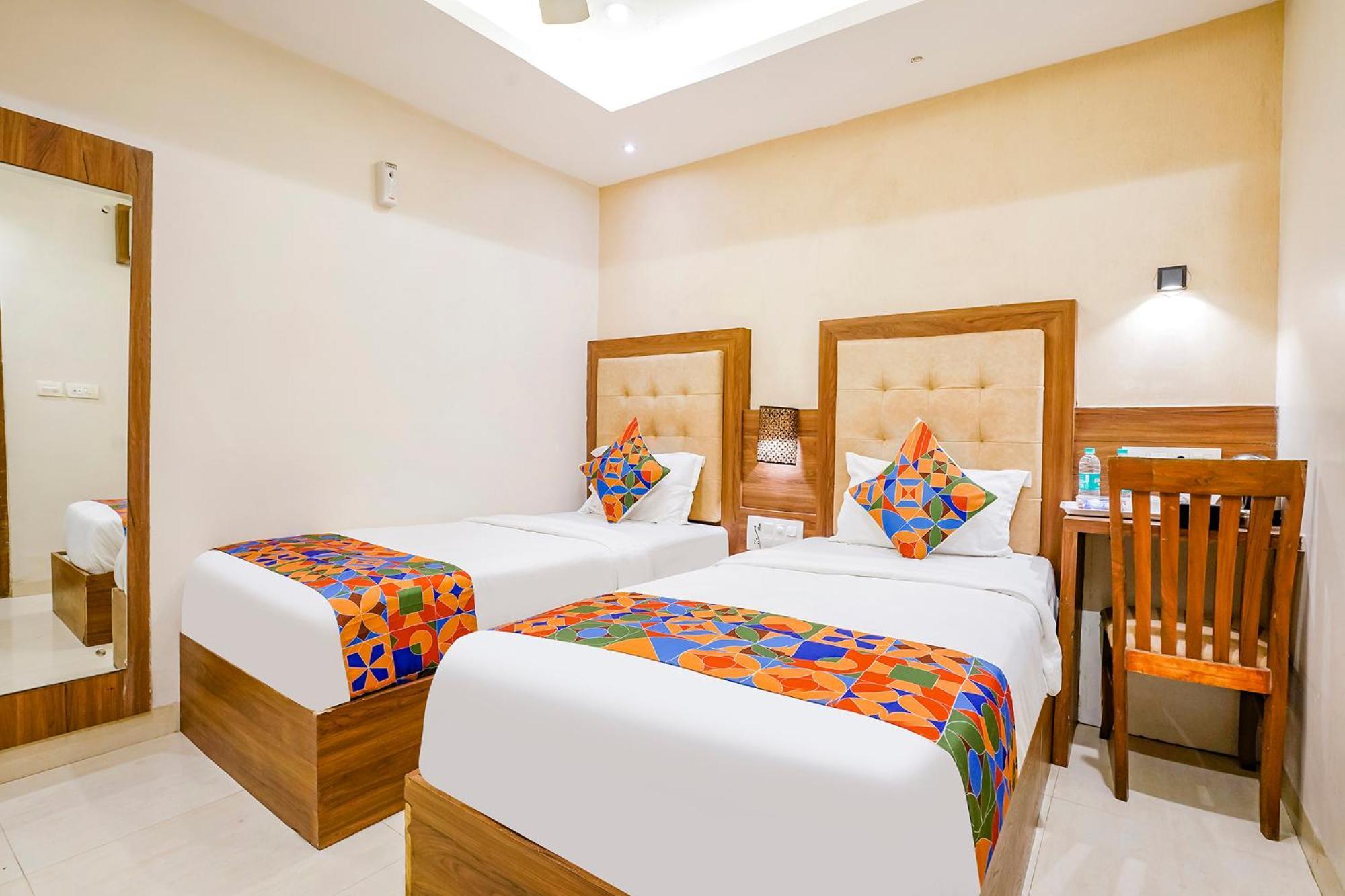 Fabhotel Amber Palace - Nr Fort & Csmt Station 뭄바이 외부 사진