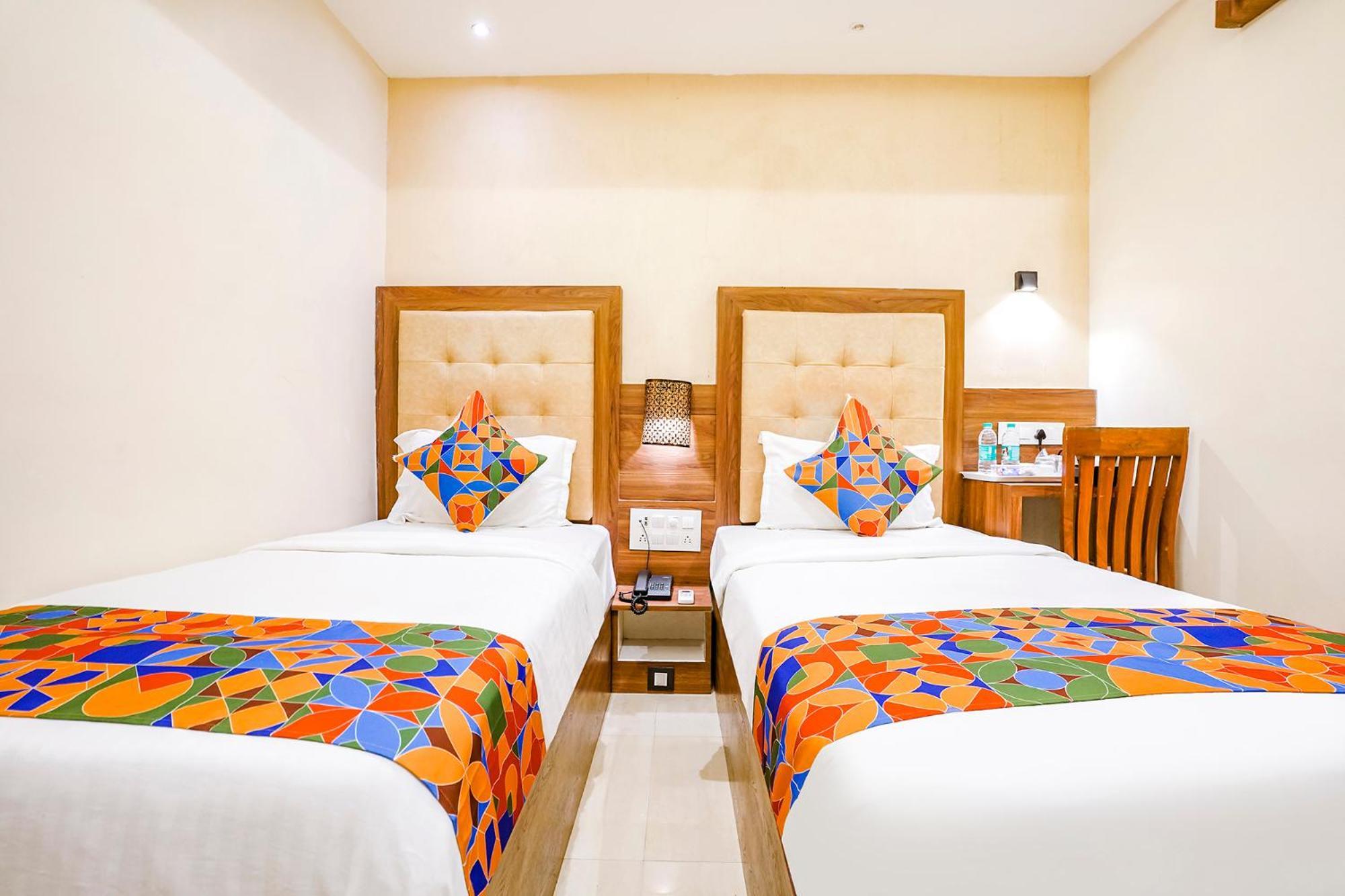 Fabhotel Amber Palace - Nr Fort & Csmt Station 뭄바이 외부 사진