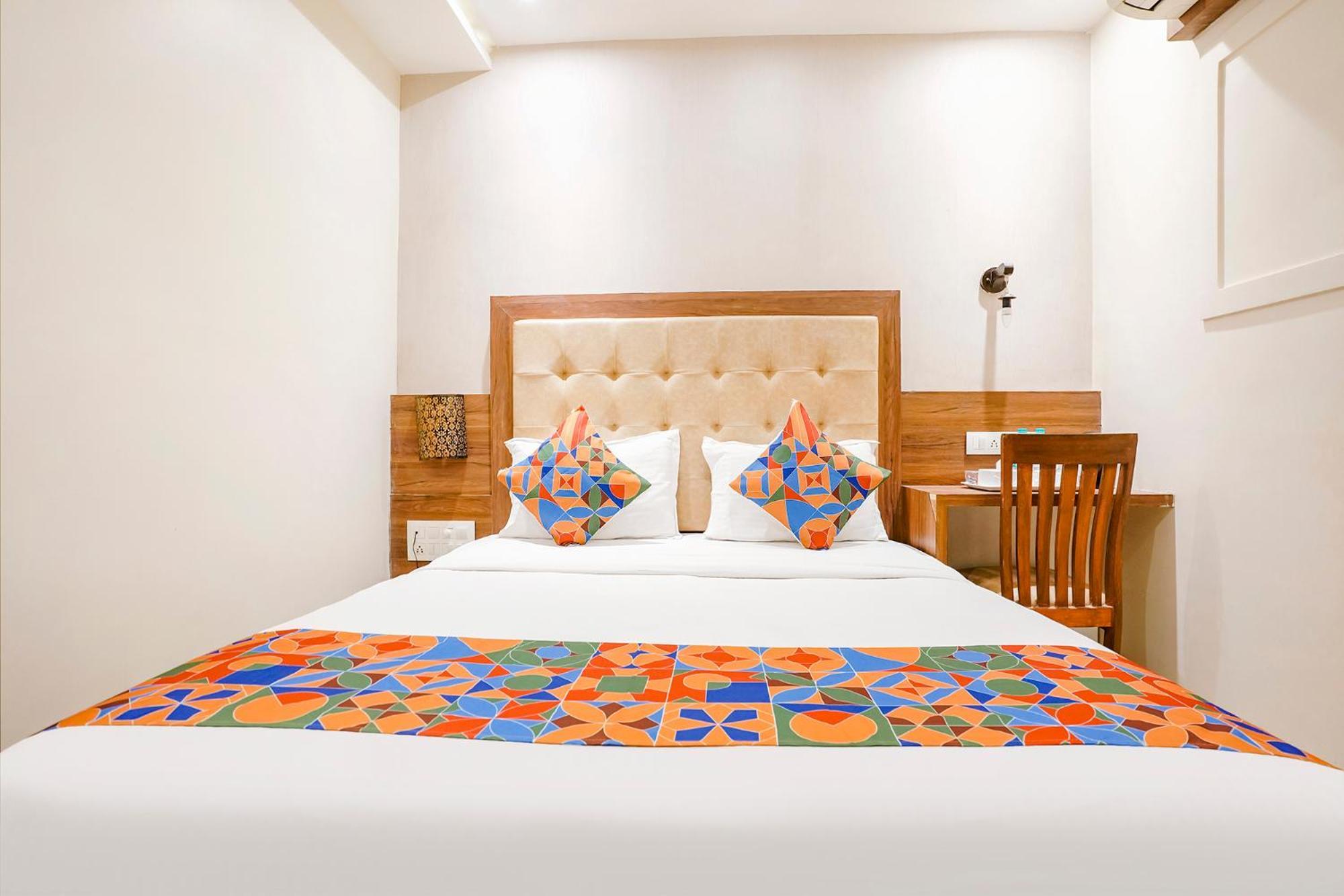 Fabhotel Amber Palace - Nr Fort & Csmt Station 뭄바이 외부 사진